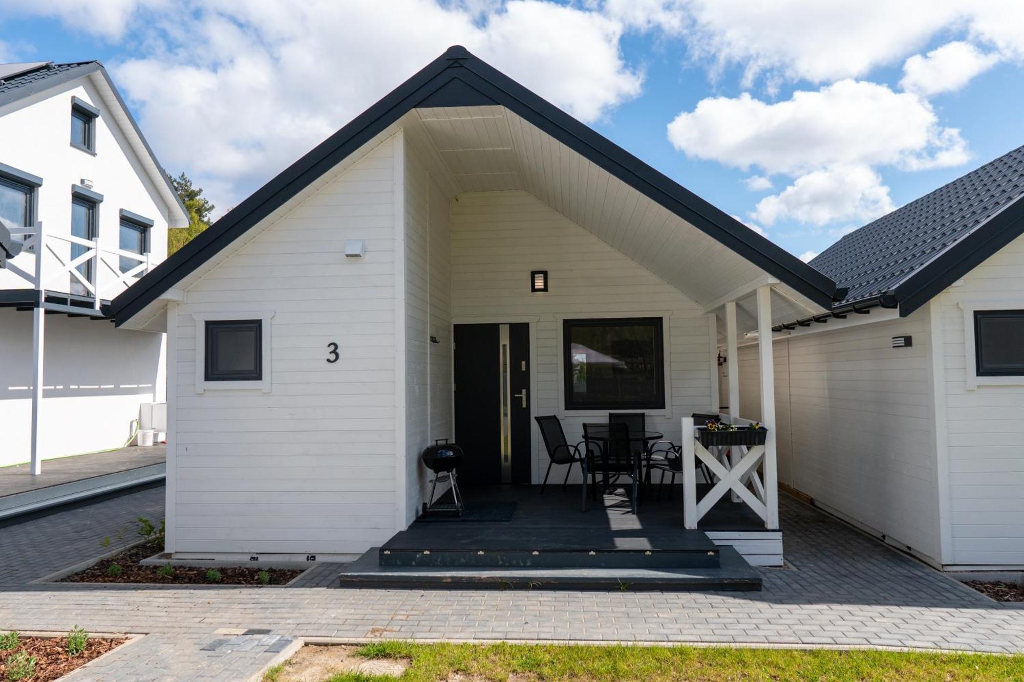 Bialy Koral Villa รูซิโนโว ภายนอก รูปภาพ